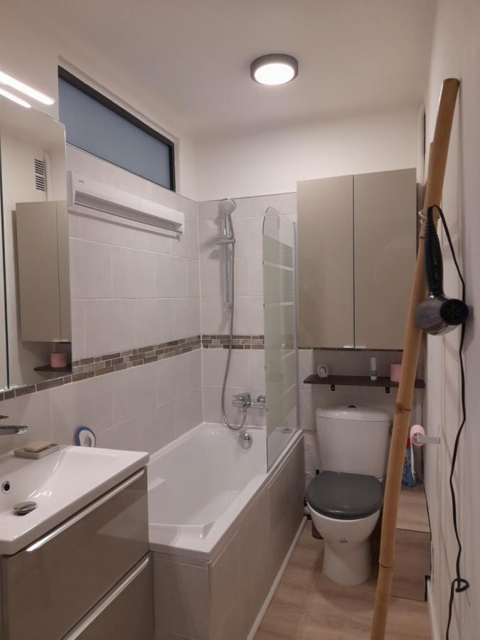 פאלאבה-לה-פלו Chez Isabelle Et Virgile Bel Appartement, Avec Vues, A 50M De La Plage מראה חיצוני תמונה